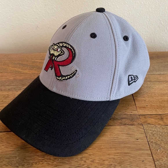 Wisconsin Timber Rattlers hat - Picture 2 of 4